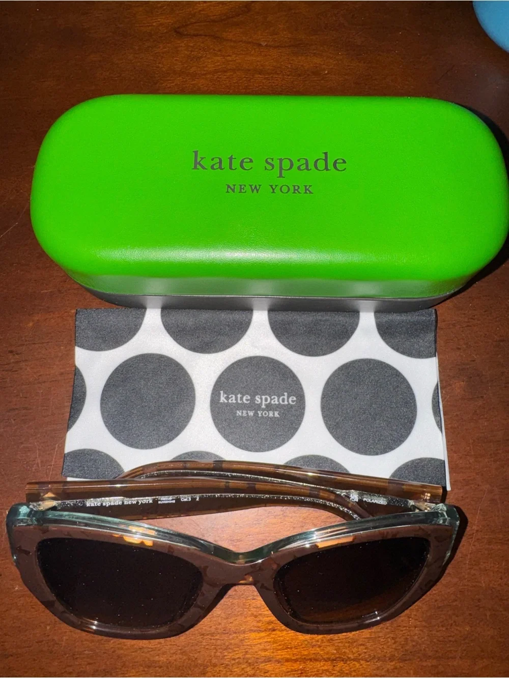 kate spade Yolanda brown tortoiseshell cat-eye sunglasses with green case